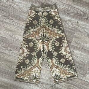 Zara Jacquard Wide Crop Leg Pants